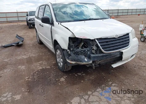 2008 Chrysler Town & Country Lx from USA, damaged, VIN 2A8HR44H38R635787